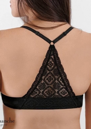 Бюстгальтер  формованный Push-up с гелем.