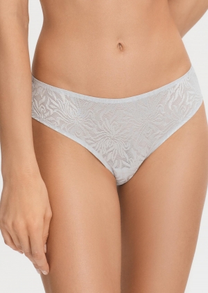 Бесшовные трусы-бразилиана