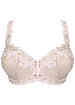 Бюстгальтер с поролоновой чашкой