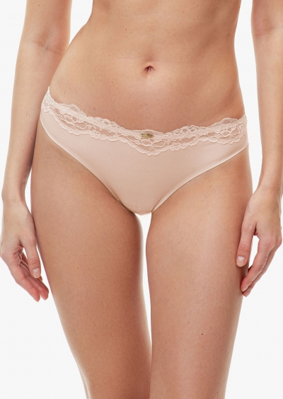 Трусики бразилиана